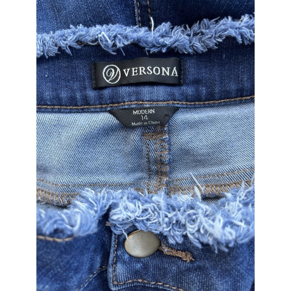 Versona Modern Jeans Size 14 Blue Denim Frayed Raw Hem & Waist Crop Kick Flare - Picture 5 of 7